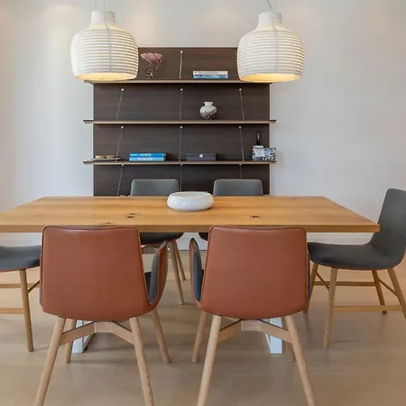 Claire Duenenloft Apartment